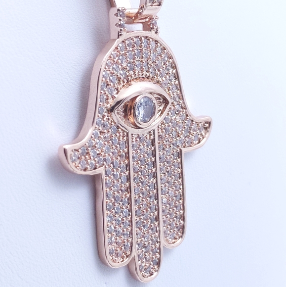 Rose Gold Hand of Hamza + 20" Rope Chain - Picture 2 of 7